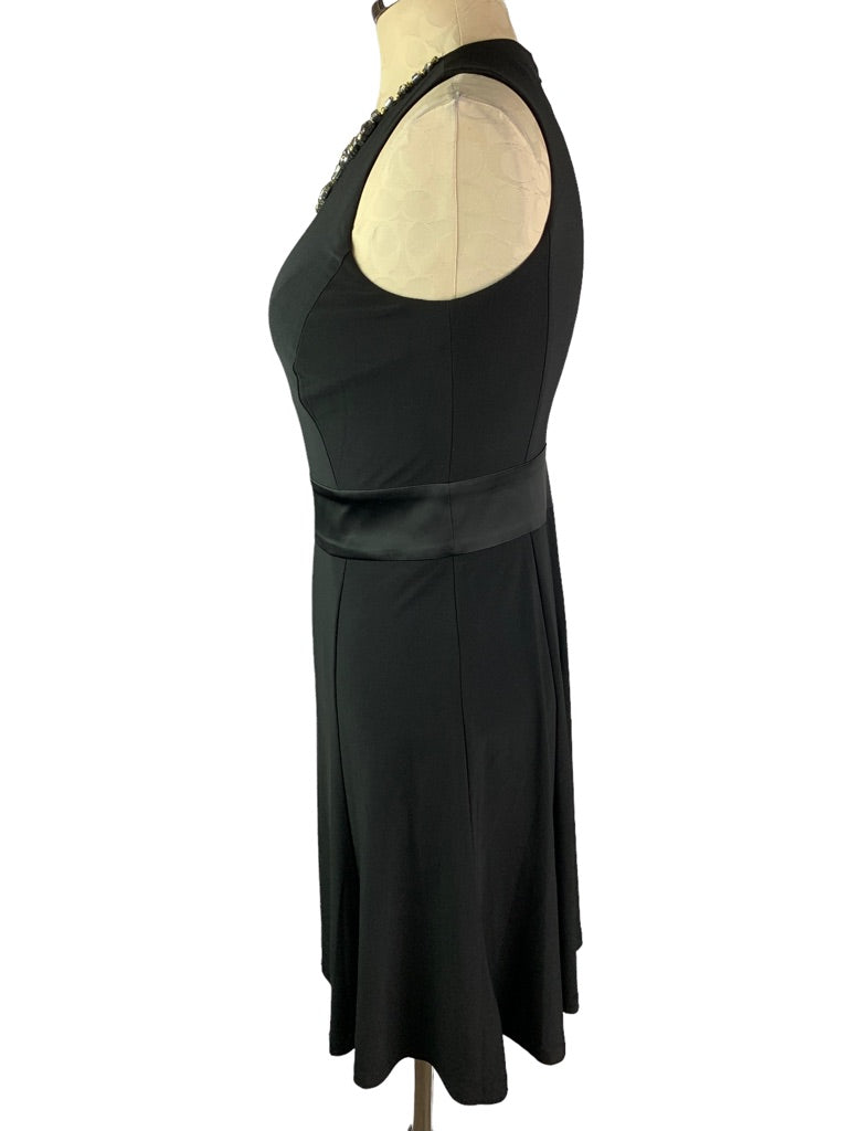 4P Lauren Ralph Lauren Petite Black Dress Embellished Jeweled Neckline Sleeveless