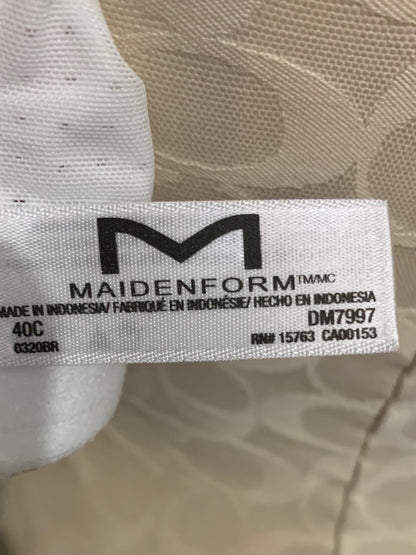 40C Maidenform Sport Convertible Straps White Medium Impact Bra