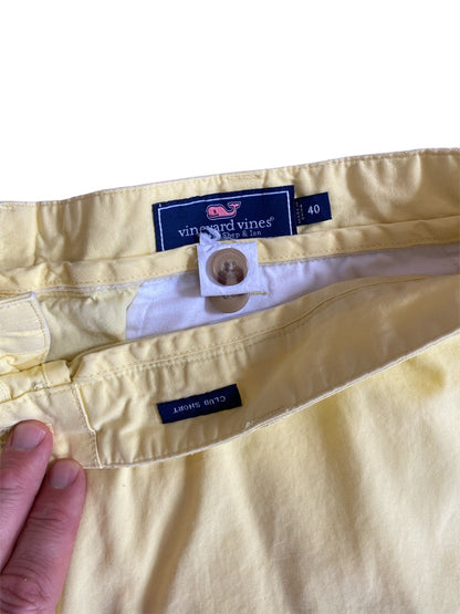 40 Vineyard Vines Yellow Club Short Cotton Shorts Flat front