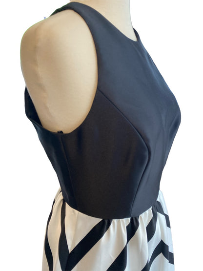 6 Alfred Sung Black and White Gown High Waist Long Sleeveless