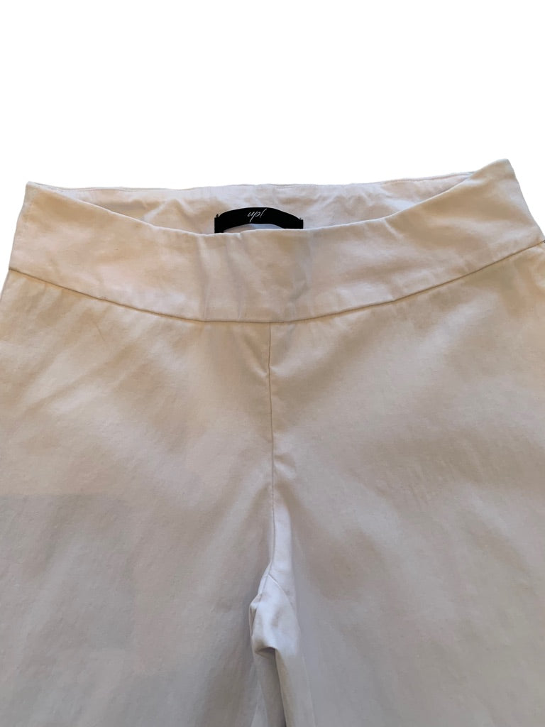 10 Up! White Stretch Crop Pull On Pants Women's Made in Canada